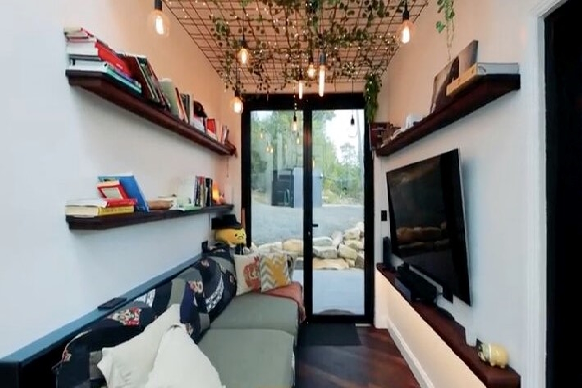 90m2 High Ceiling Tiny House Model in Australia - Tiny House Universe
