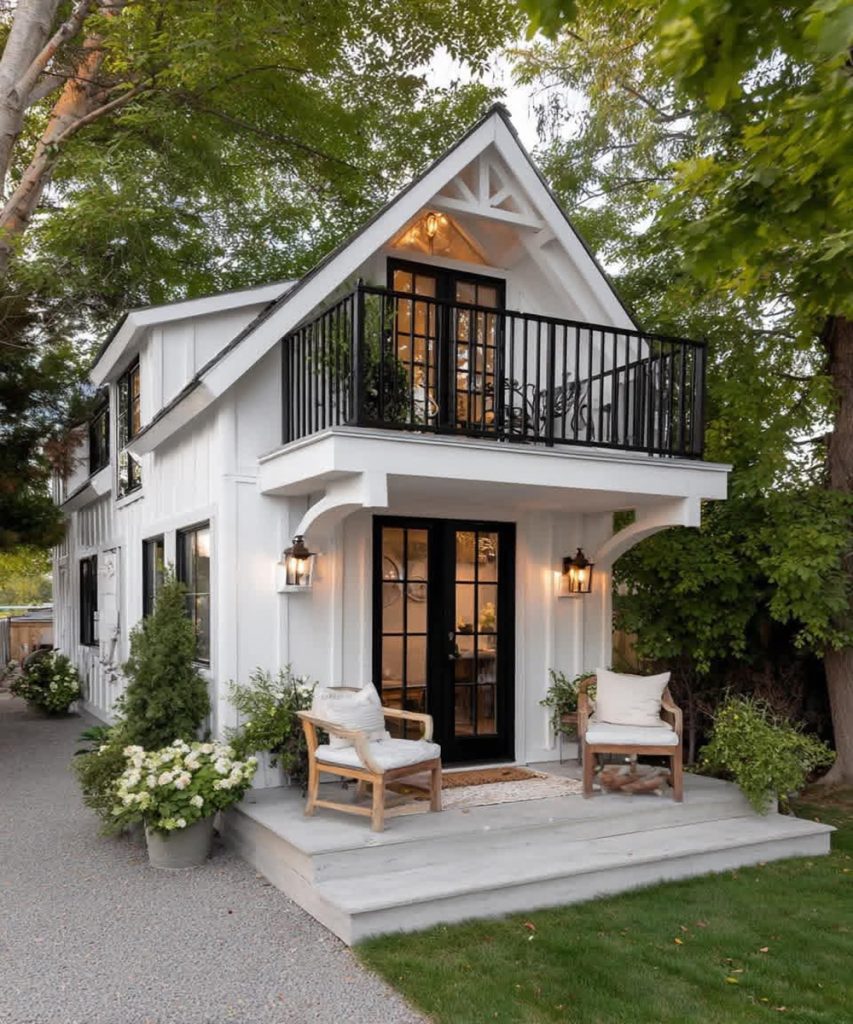 Wondering About Tiny Houses: Minimalist, Sustainable Living Spaces